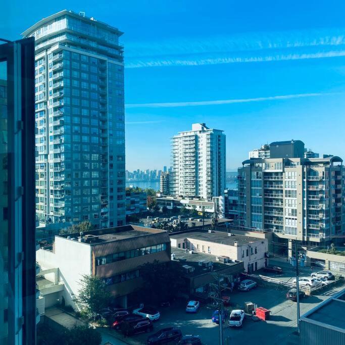 360º Rooftop Patio Views. Your-Home-Away-From-Home 北温哥华 外观 照片